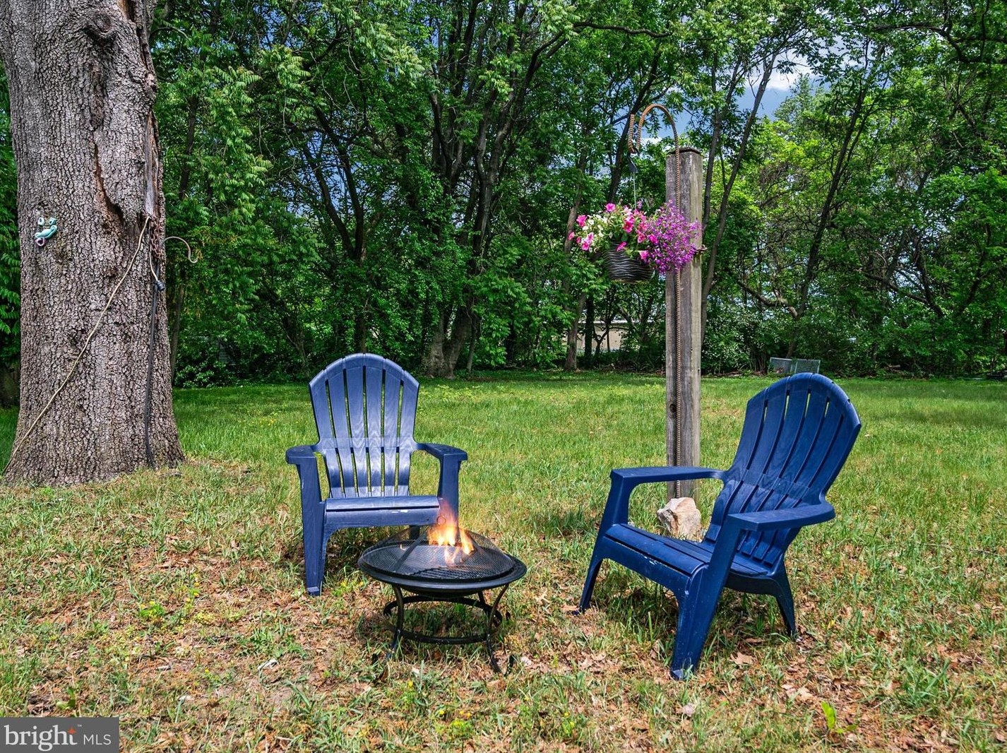 112 6 Ave, Glen Burnie MD 21060-6826 exterior