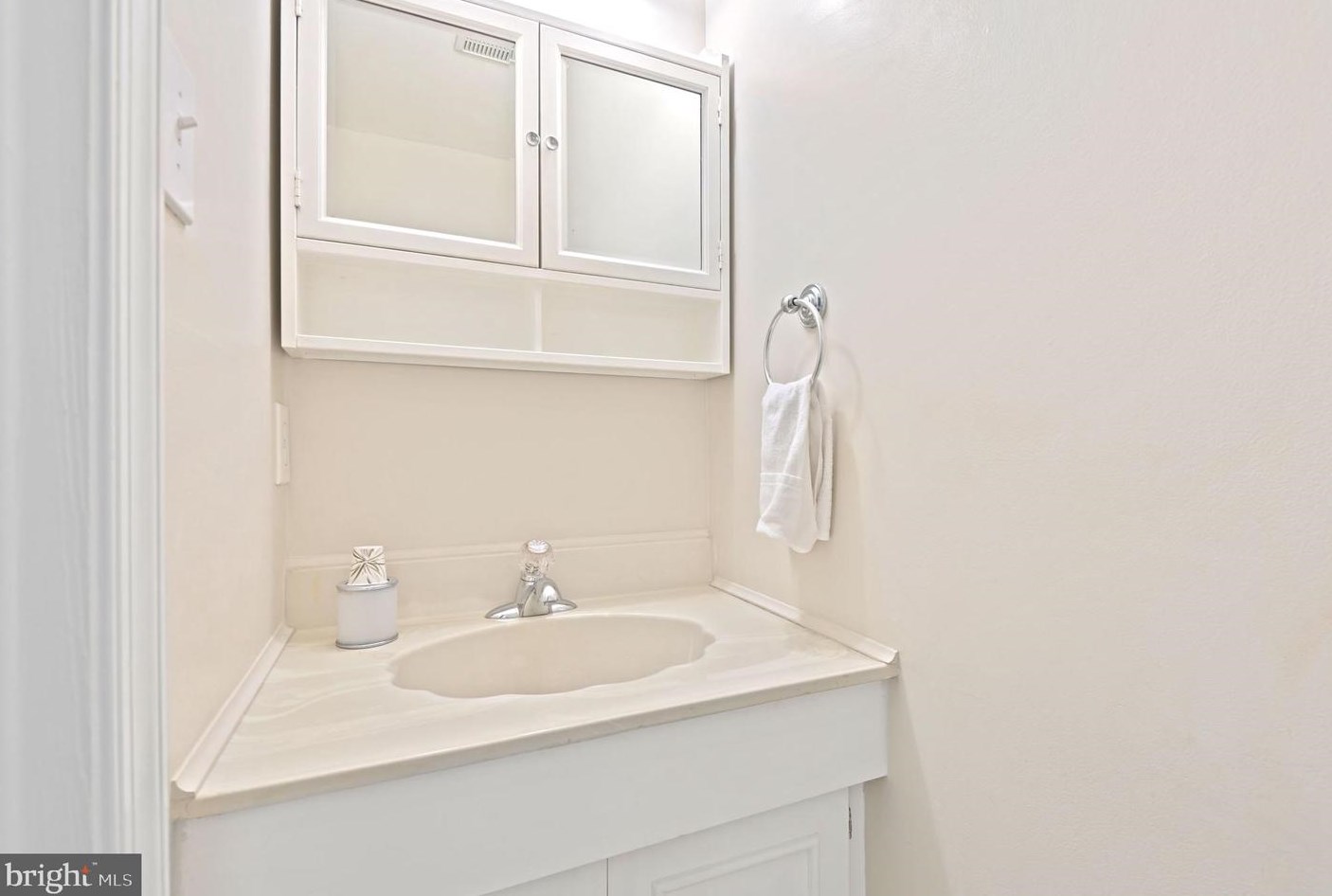 1176 Jeffrey Dr, Crofton MD 21114-1316 exterior