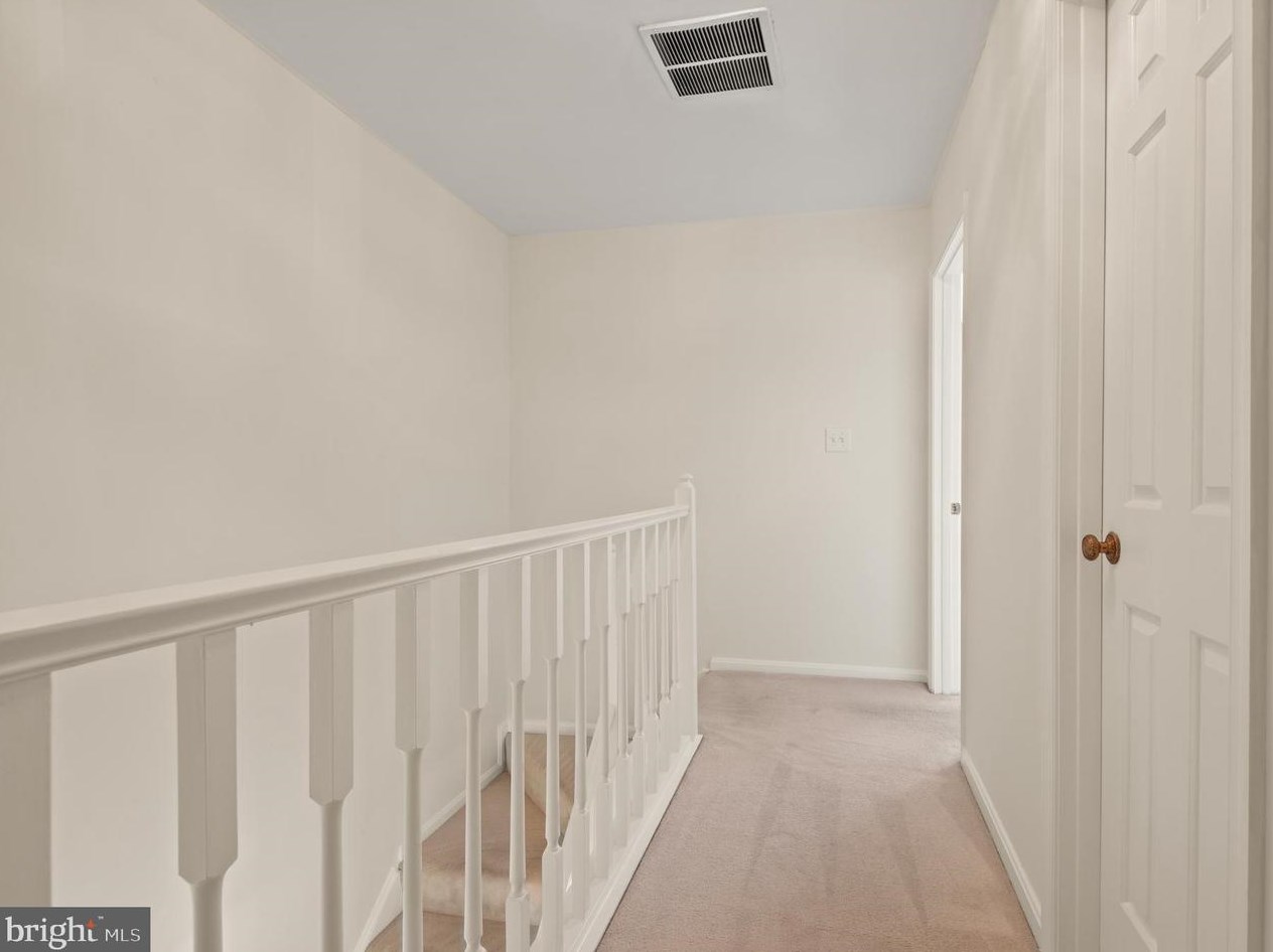 1176 Jeffrey Dr, Crofton MD 21114-1316 exterior