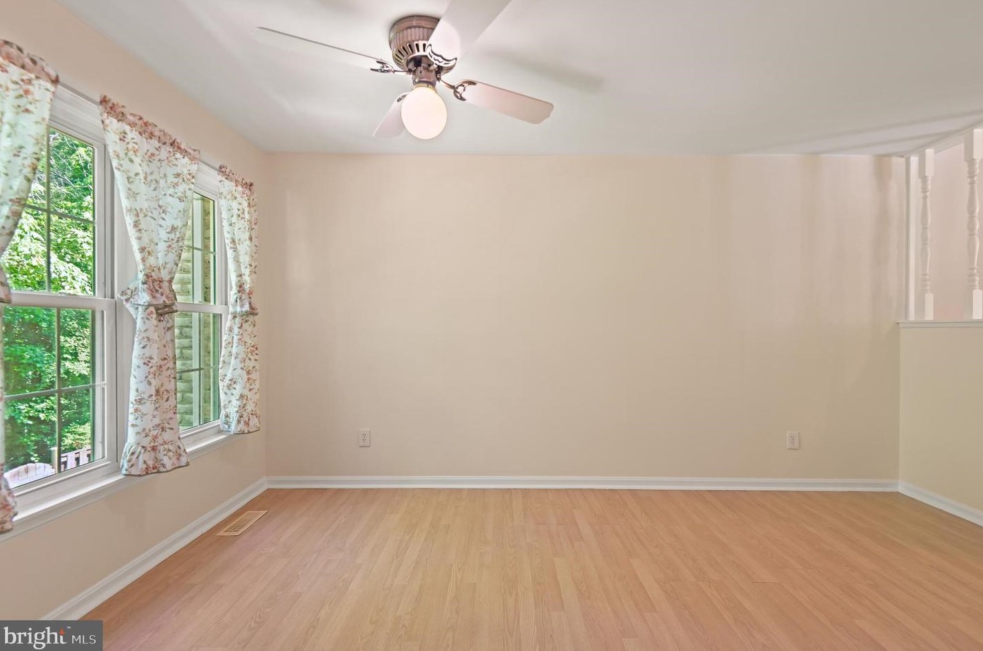 1176 Jeffrey Dr, Crofton MD 21114-1316 exterior