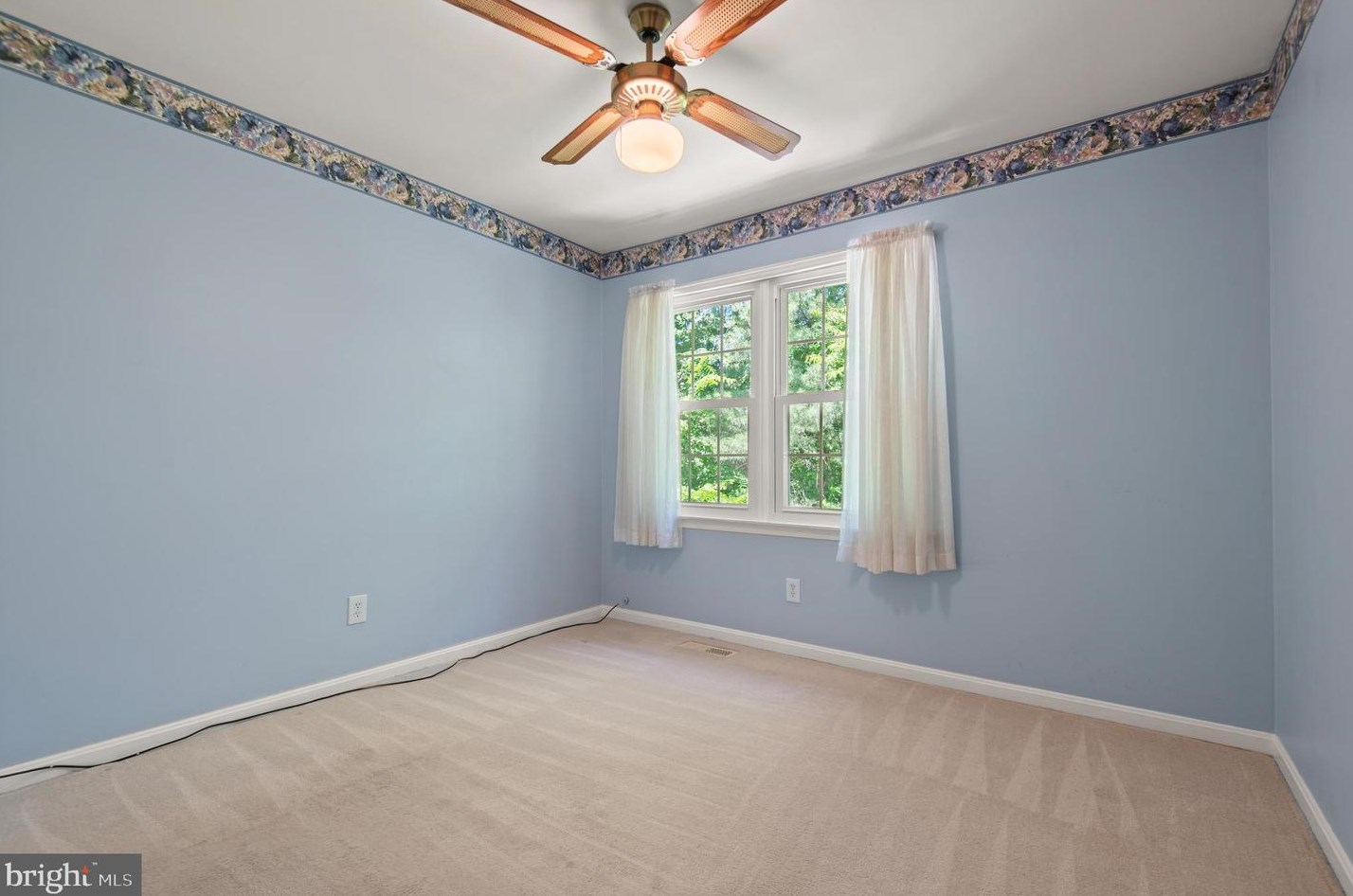 1176 Jeffrey Dr, Crofton MD 21114-1316 exterior