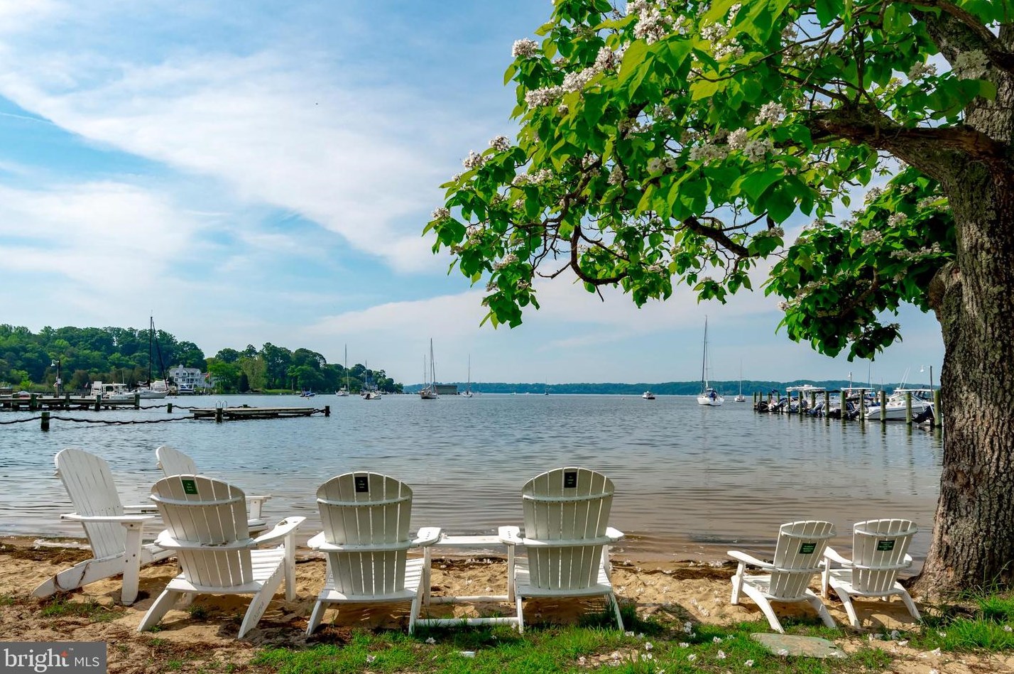 100 Cv Vw Trl, Severna Park MD 21146-4614 exterior