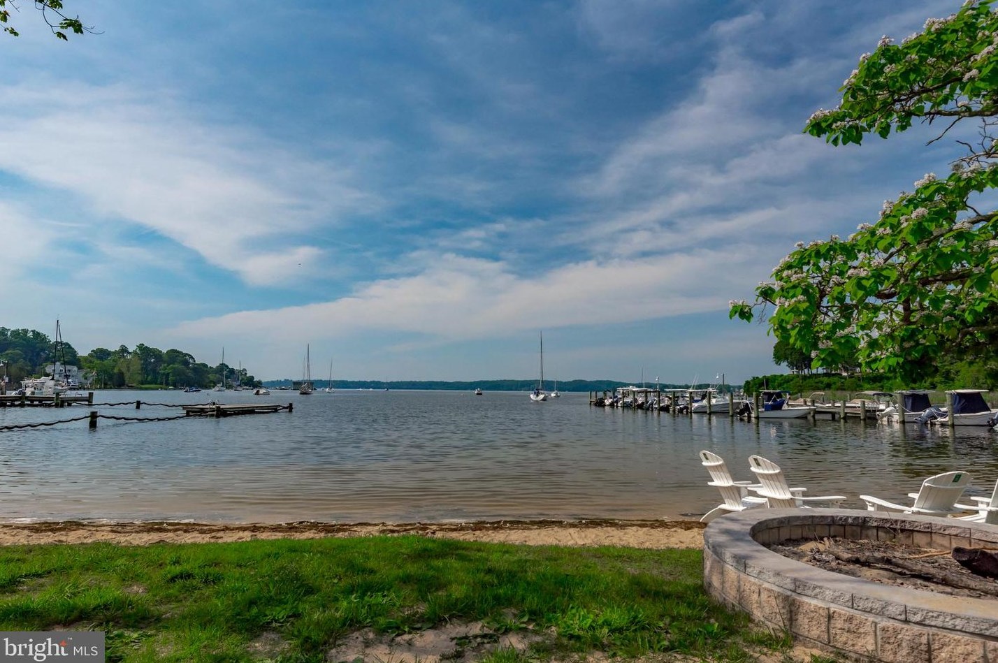 100 Cv Vw Trl, Severna Park MD 21146-4614 exterior