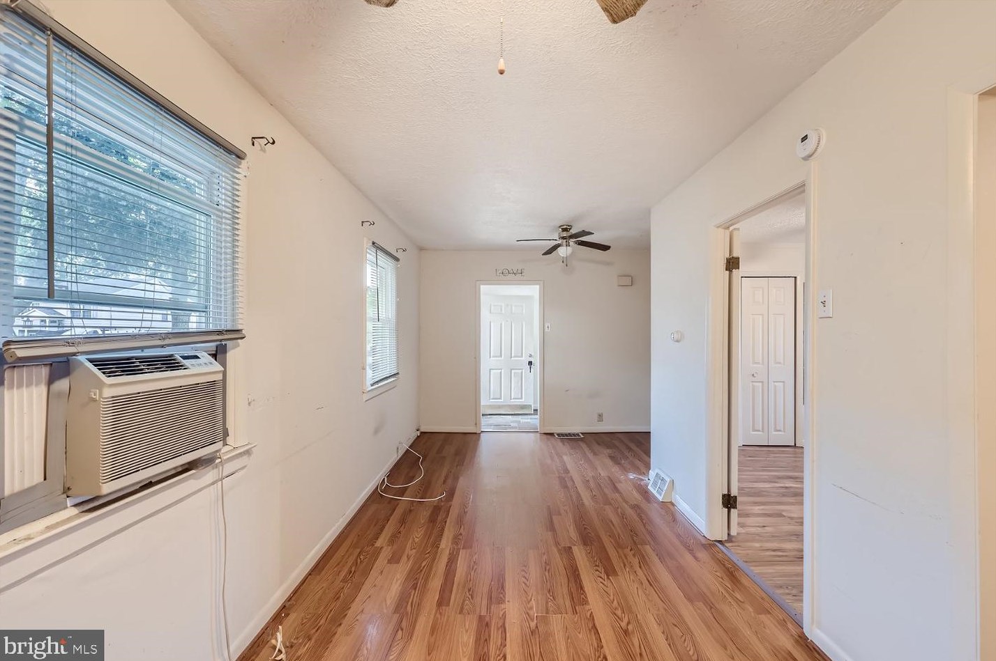 7922 End Dr, Baltimore MD 21226-2107 exterior