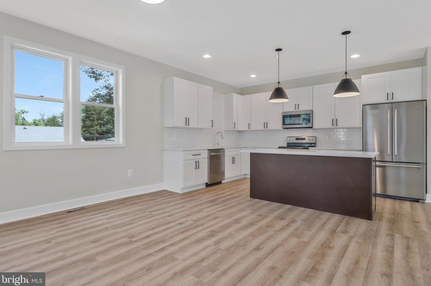 1641 Midland Rd, Edgewater MD 21037-2418 exterior