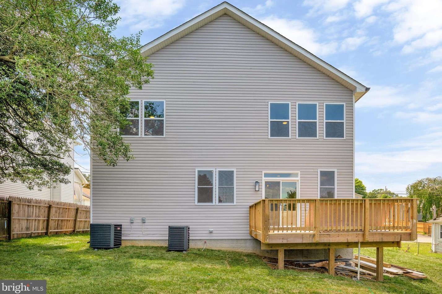 1641 Midland Rd, Edgewater MD 21037-2418 exterior