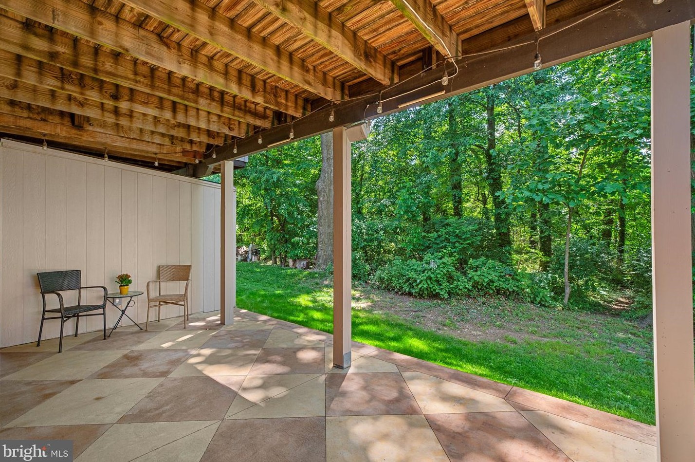 405 Birdsong Ct, Baltimore MD  exterior