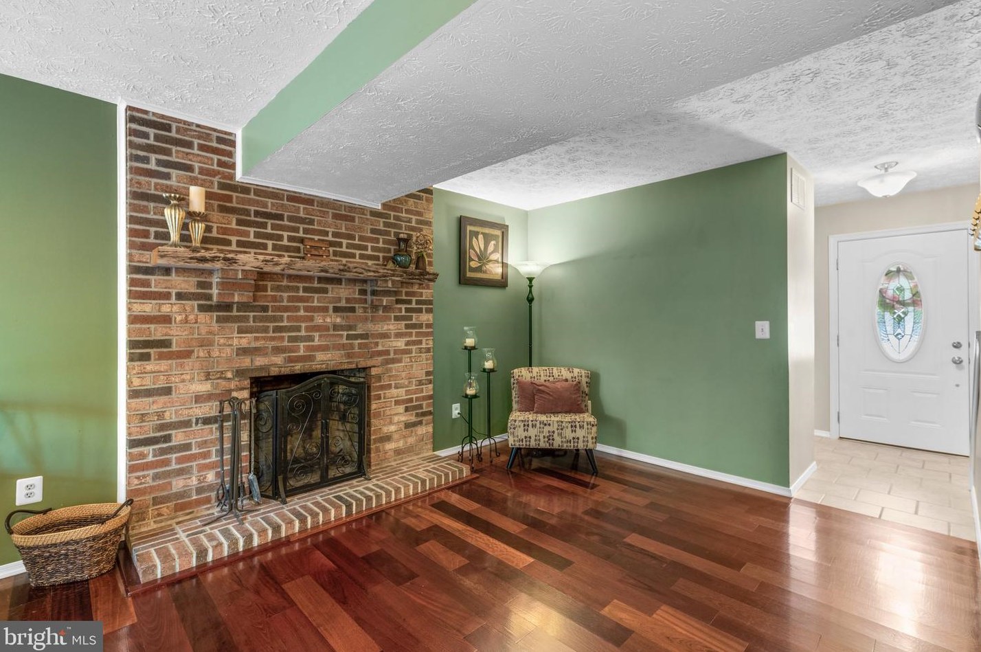 405 Birdsong Ct, Baltimore MD  exterior