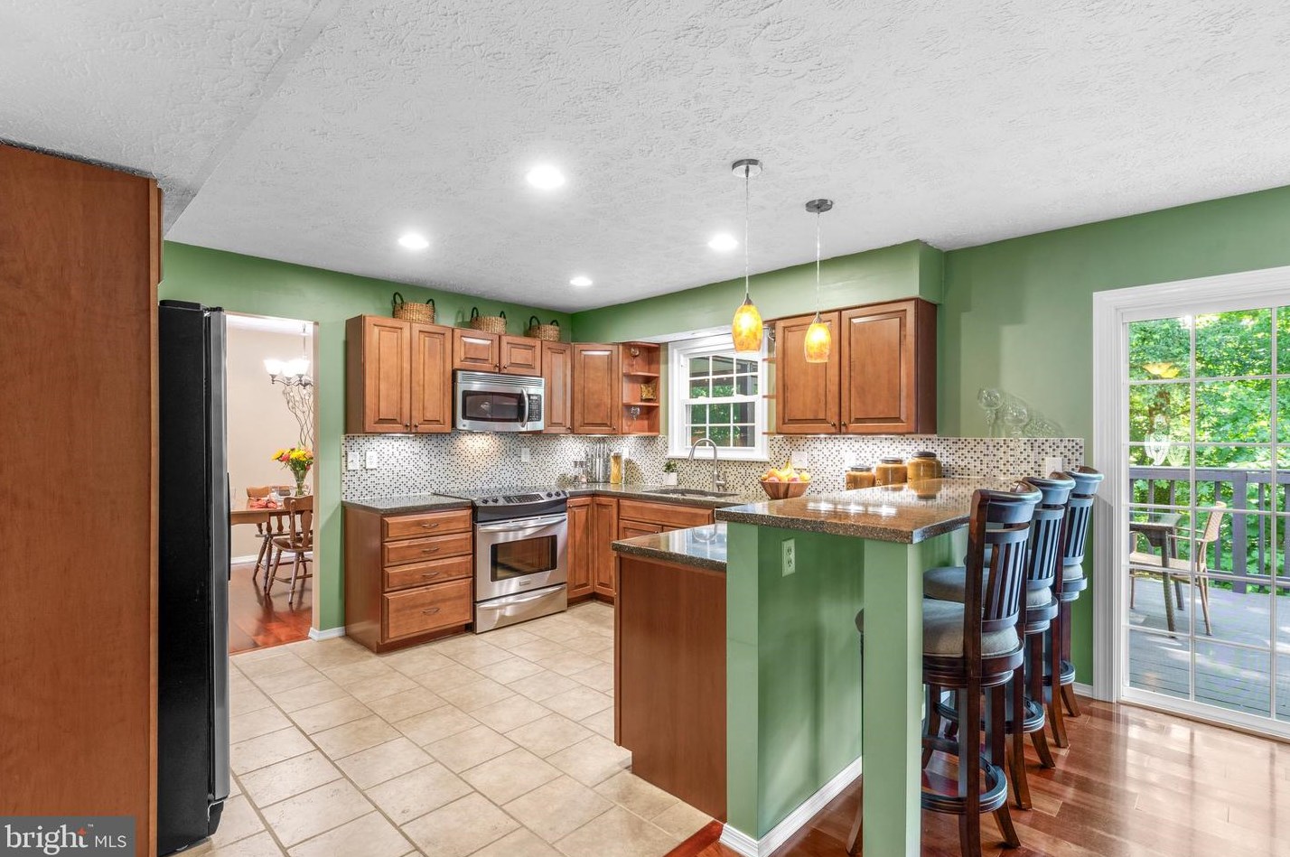 405 Birdsong Ct, Baltimore MD  exterior