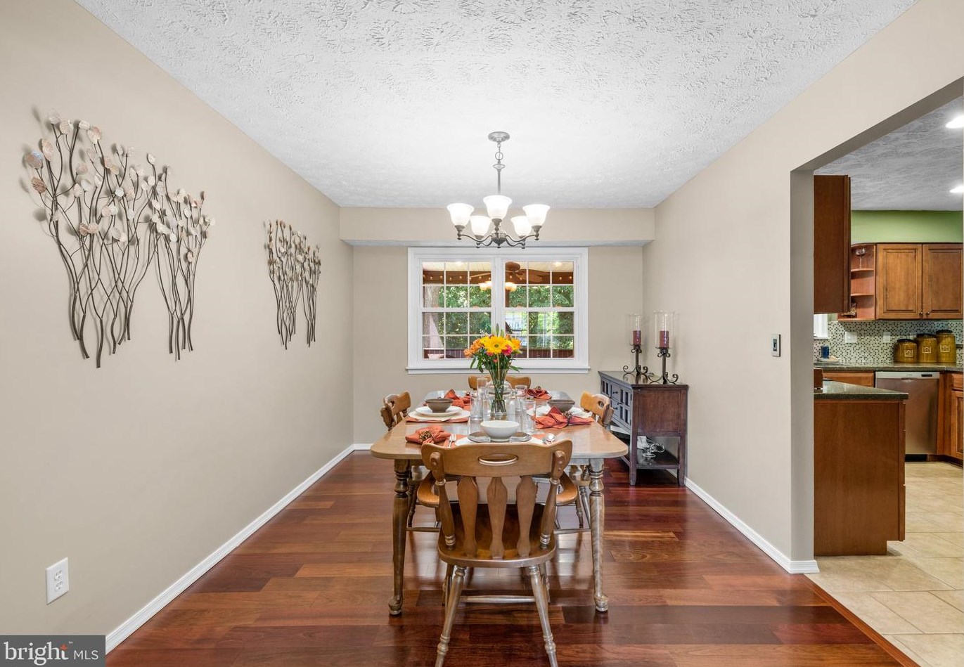 405 Birdsong Ct, Baltimore MD  exterior