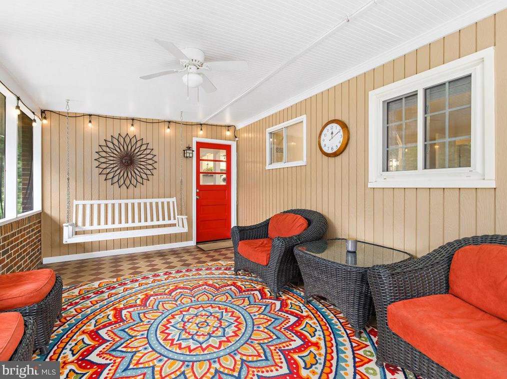 1823 Cedar Dr, Severn MD 21144-1005 exterior