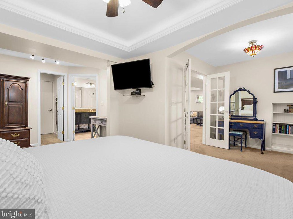 1823 Cedar Dr, Severn MD 21144-1005 exterior