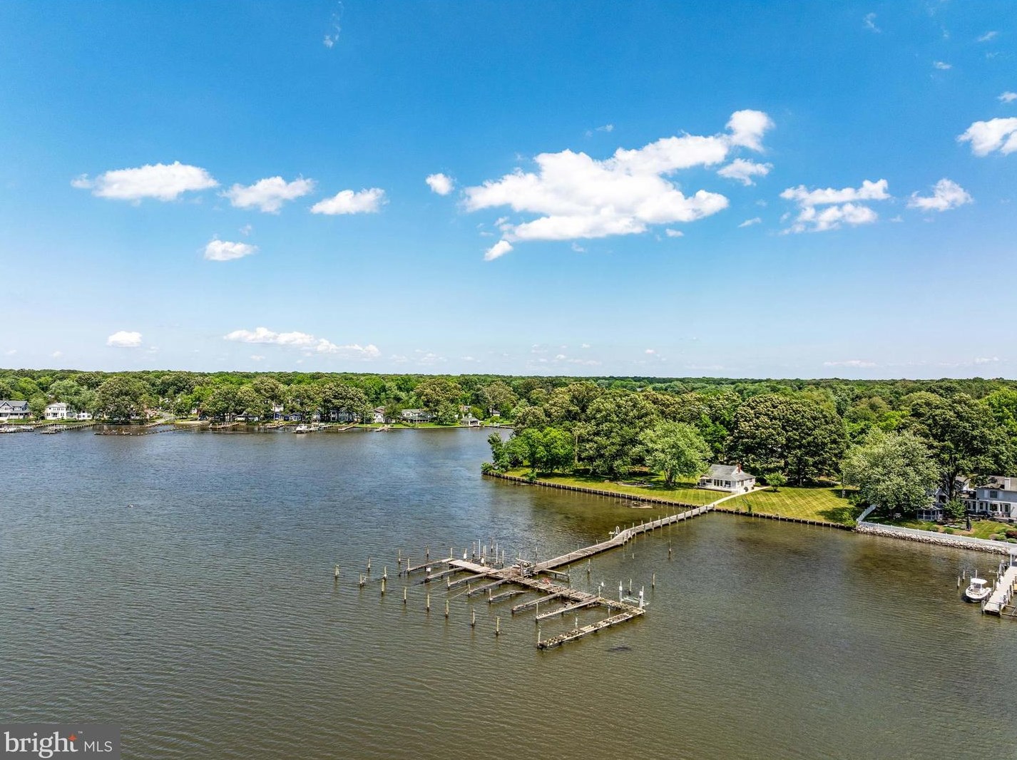 1264 River Rd, Shady Side MD  20764-9692 exterior