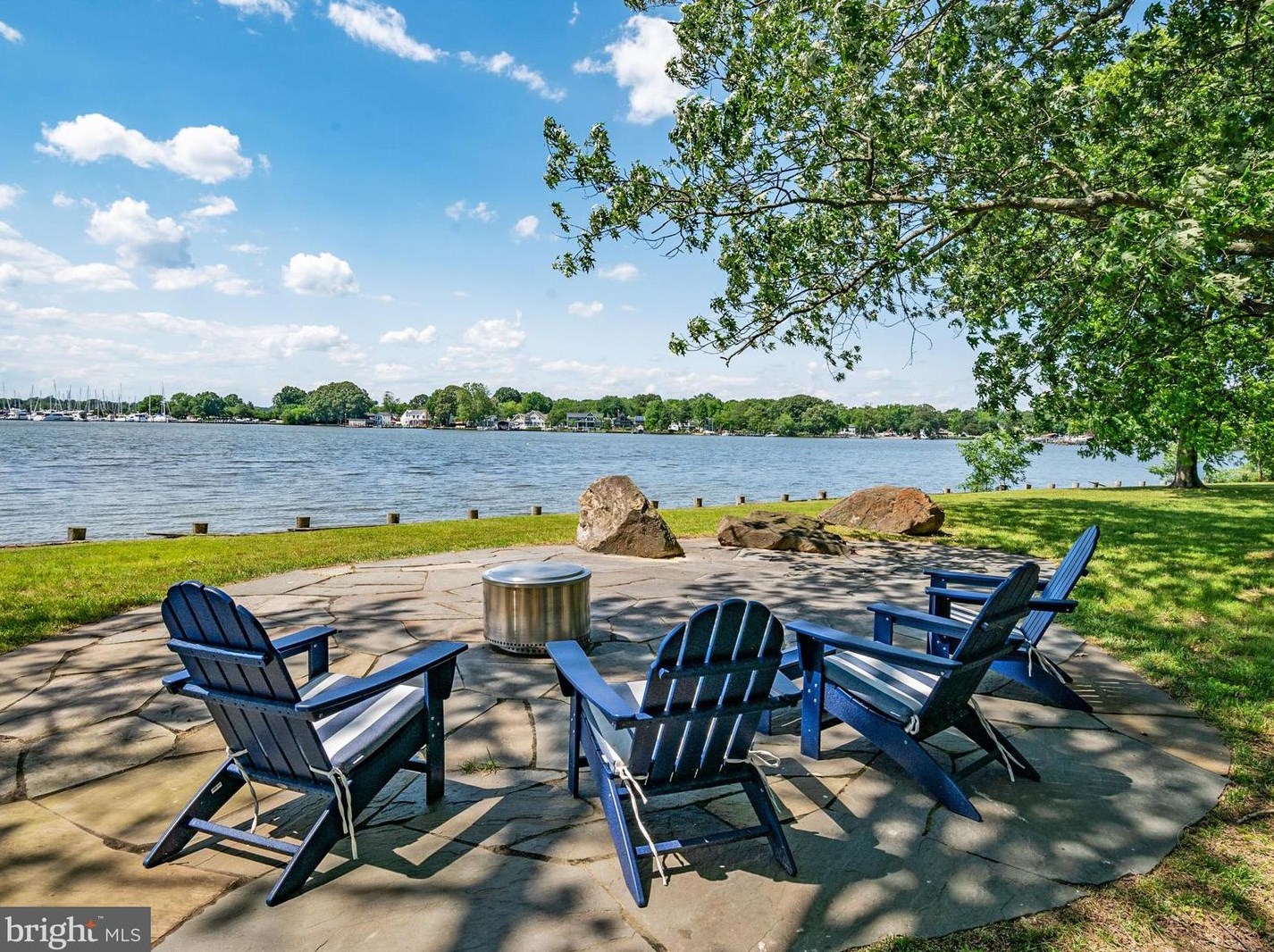 1264 River Rd, Shady Side MD  20764-9692 exterior