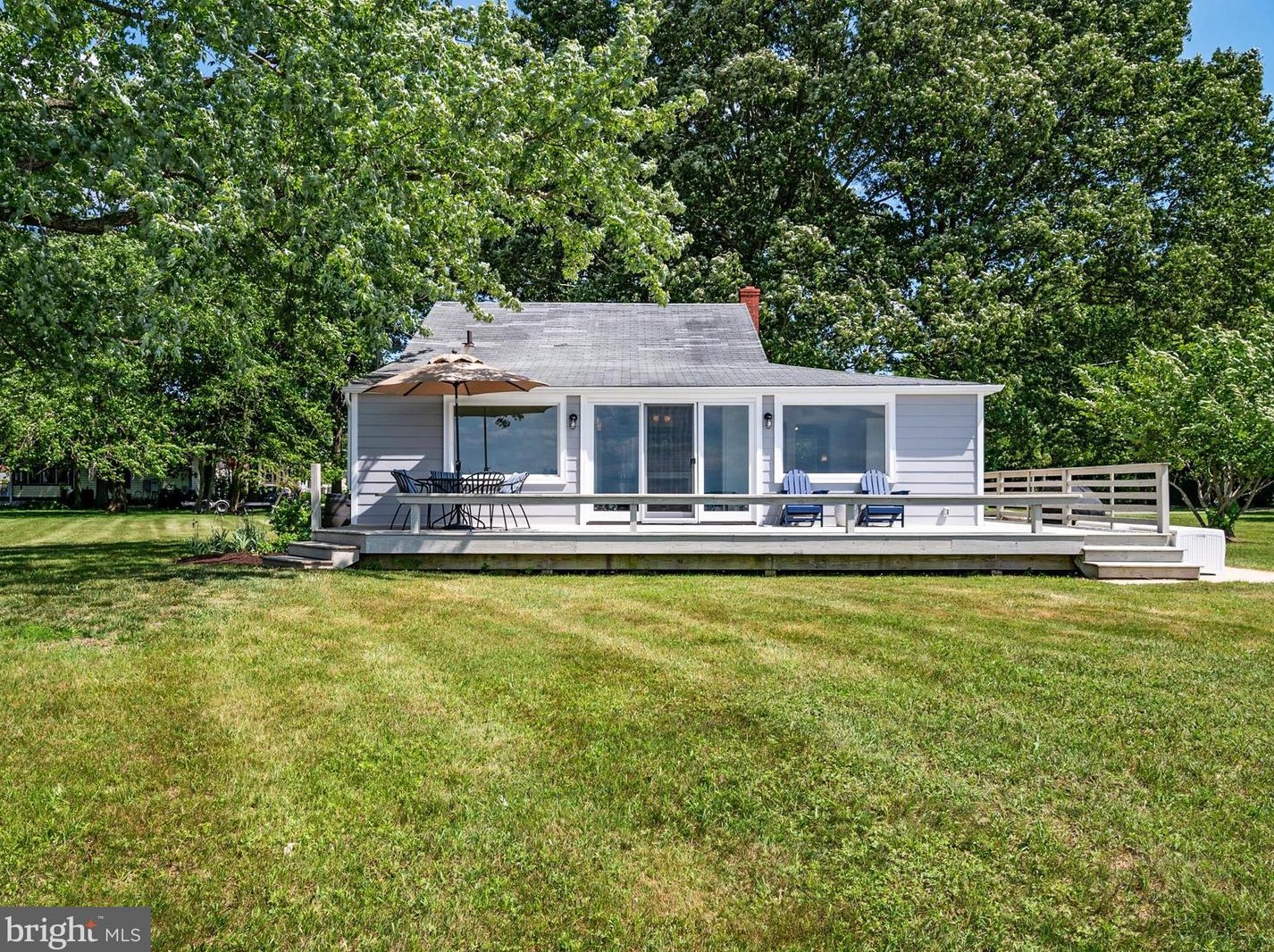 1264 River Rd, Shady Side MD  20764-9692 exterior