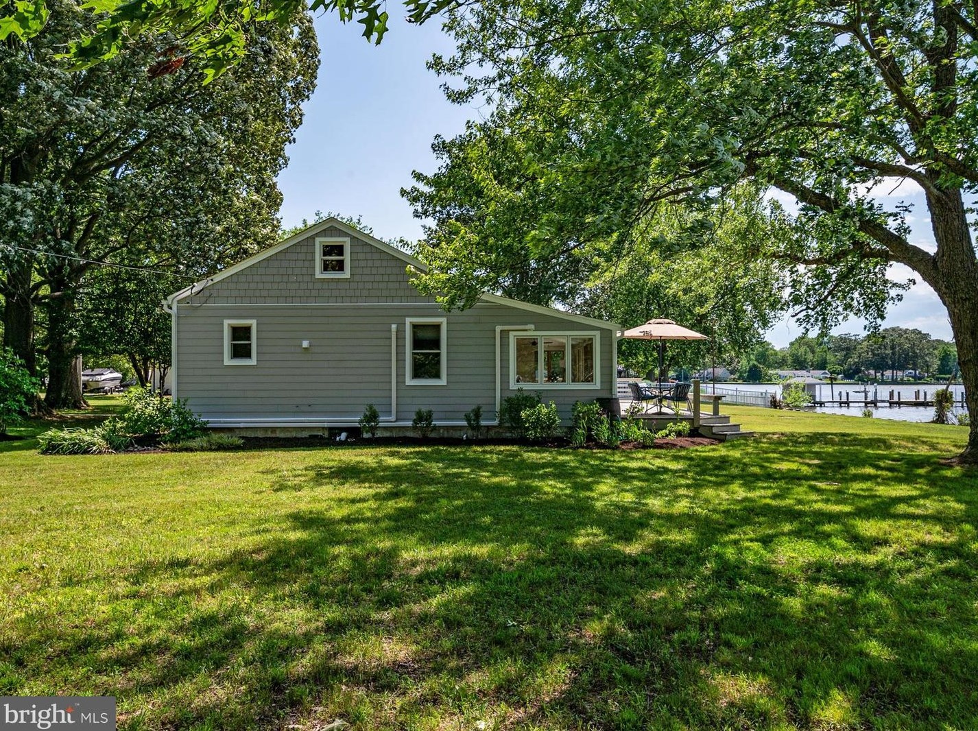 1264 River Rd, Shady Side MD  20764-9692 exterior