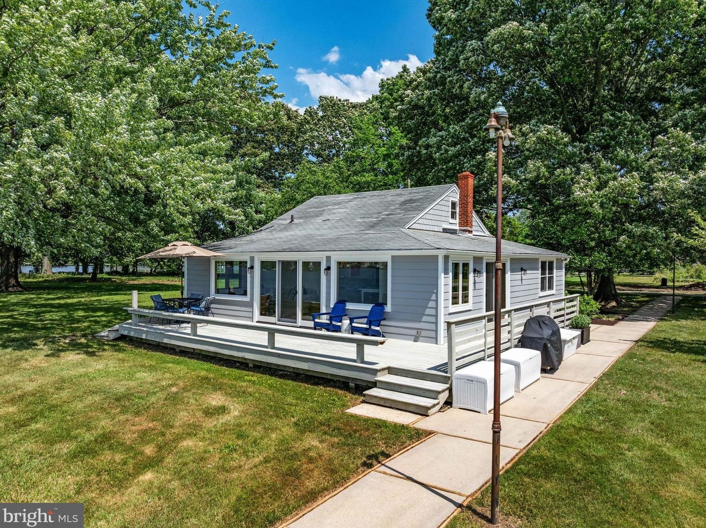 1264 River Rd, Shady Side MD  20764-9692 exterior