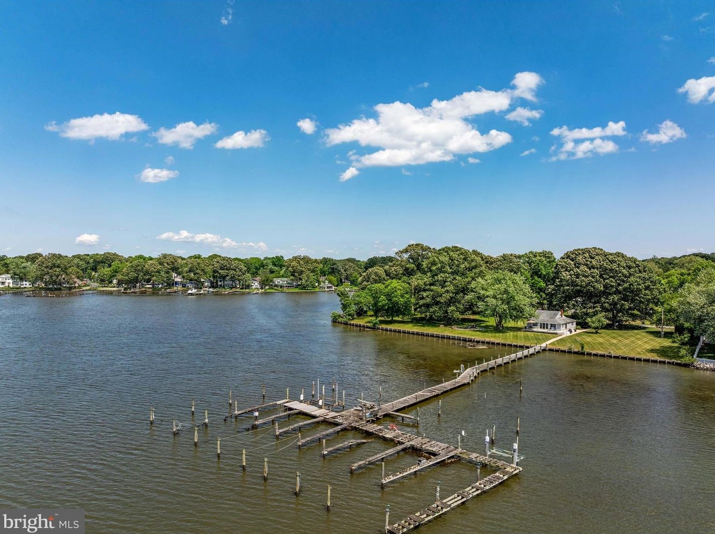 1264 River Rd, Shady Side MD  20764-9692 exterior