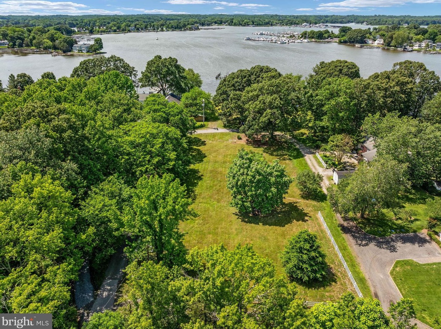 1264 River Rd, Shady Side MD  20764-9692 exterior