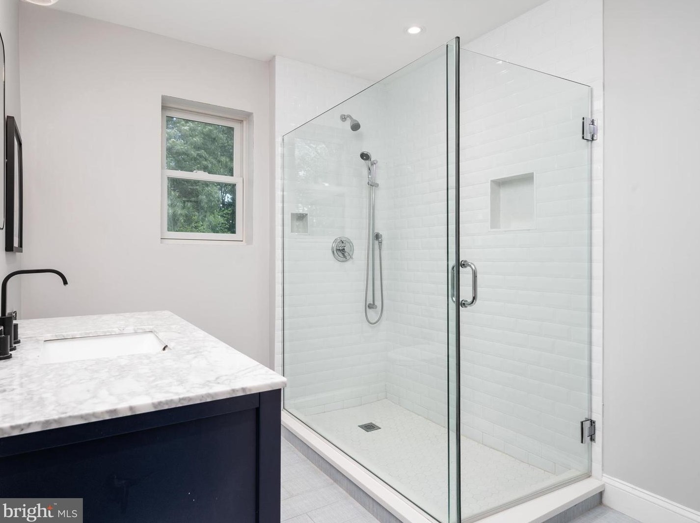 1264 River Rd, Shady Side MD  20764-9692 exterior