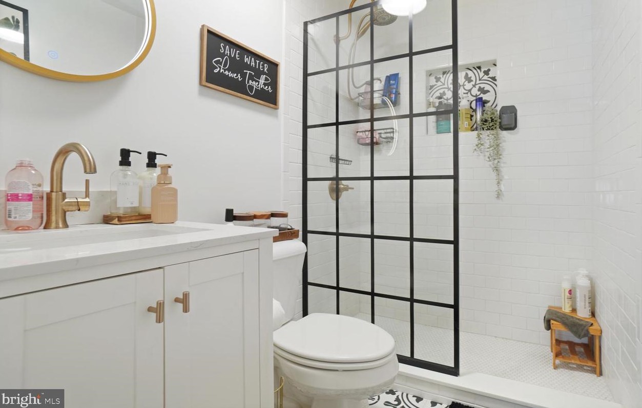 1804 Sharwood Pl, Crofton MD 21114-1950 exterior