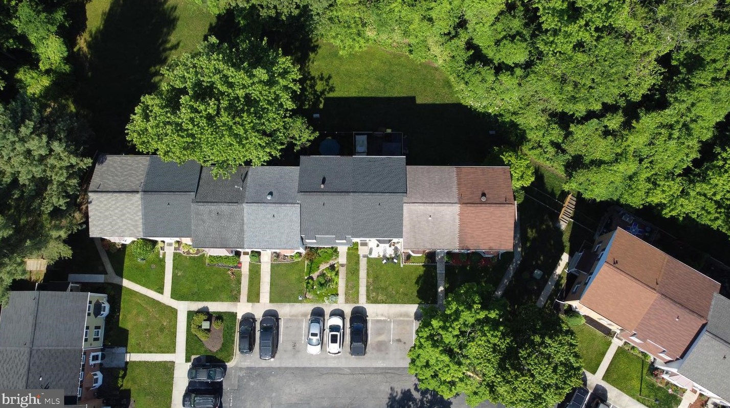 1804 Sharwood Pl, Crofton MD 21114-1950 exterior