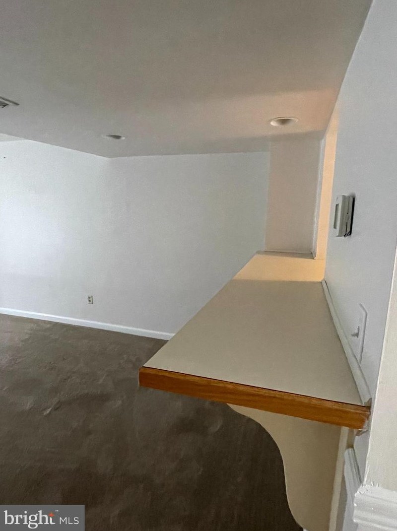 6404 Lacrosse Ln, Glen Burnie MD 21061-8831 exterior