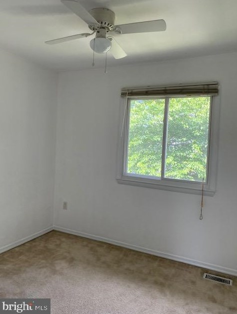 1936 Cambridge Dr, Crofton MD 21114-1935 exterior