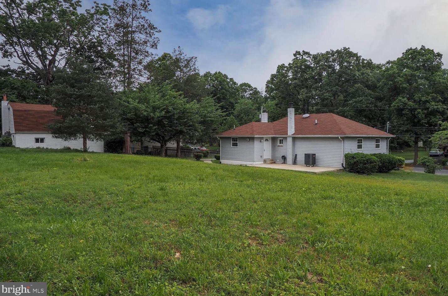 809 Danza Rd, Severn MD 21144-2130 exterior