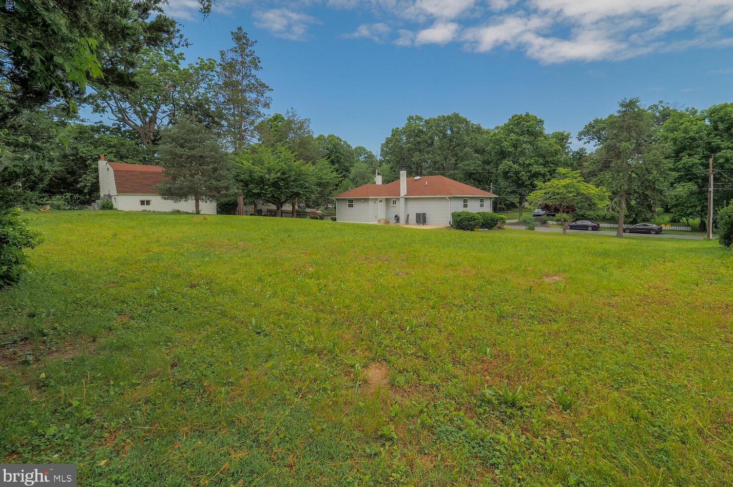 809 Danza Rd, Severn MD 21144-2130 exterior