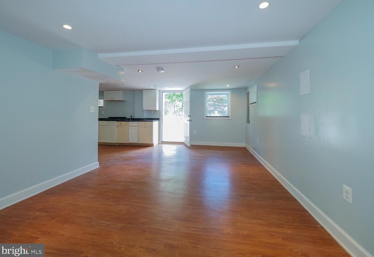 809 Danza Rd, Severn MD 21144-2130 exterior