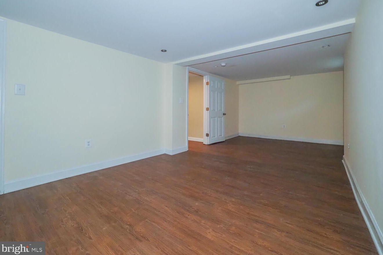 809 Danza Rd, Severn MD 21144-2130 exterior