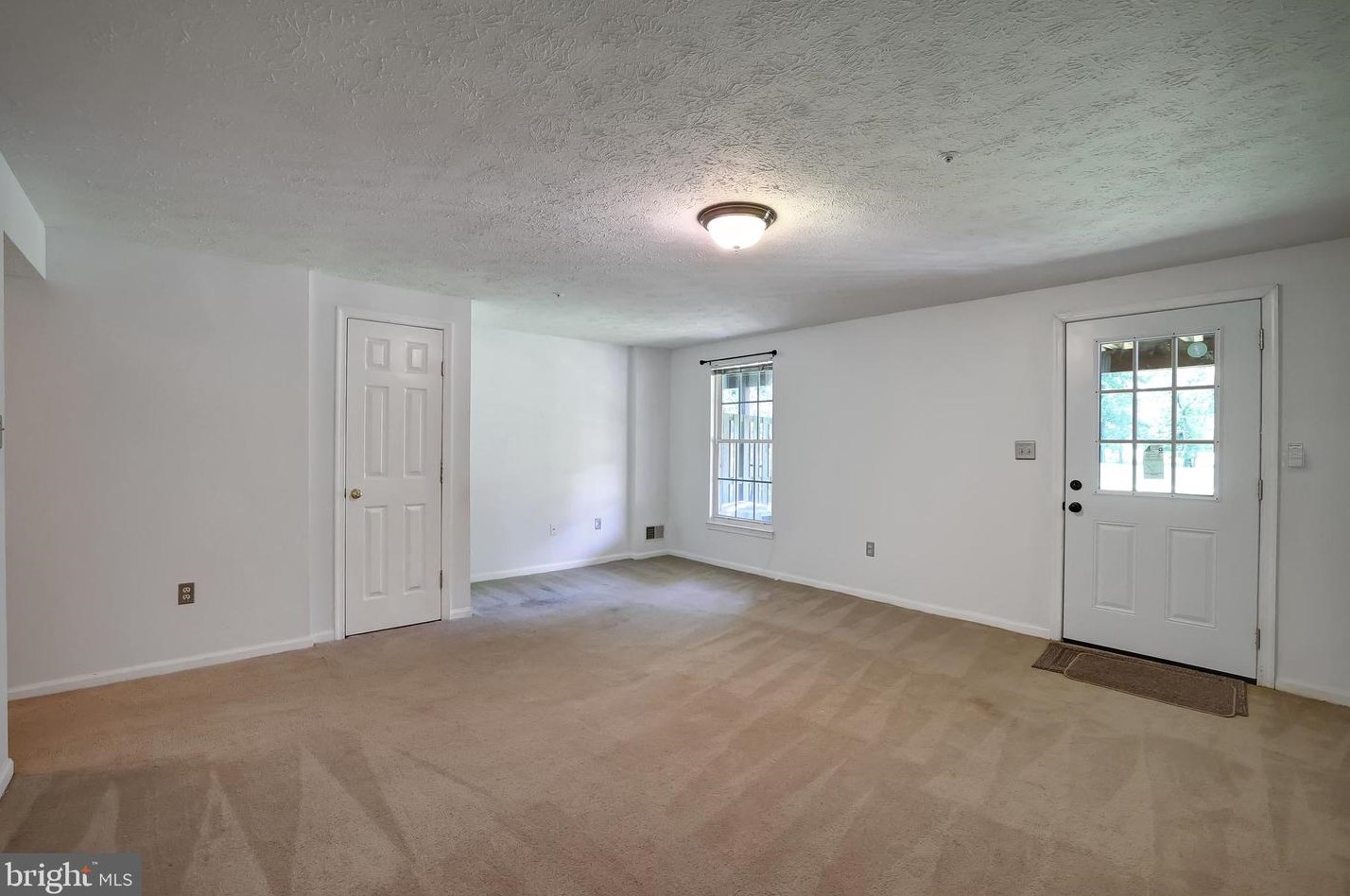 1520 Falstone Ln, Crofton MD 21114-1669 exterior