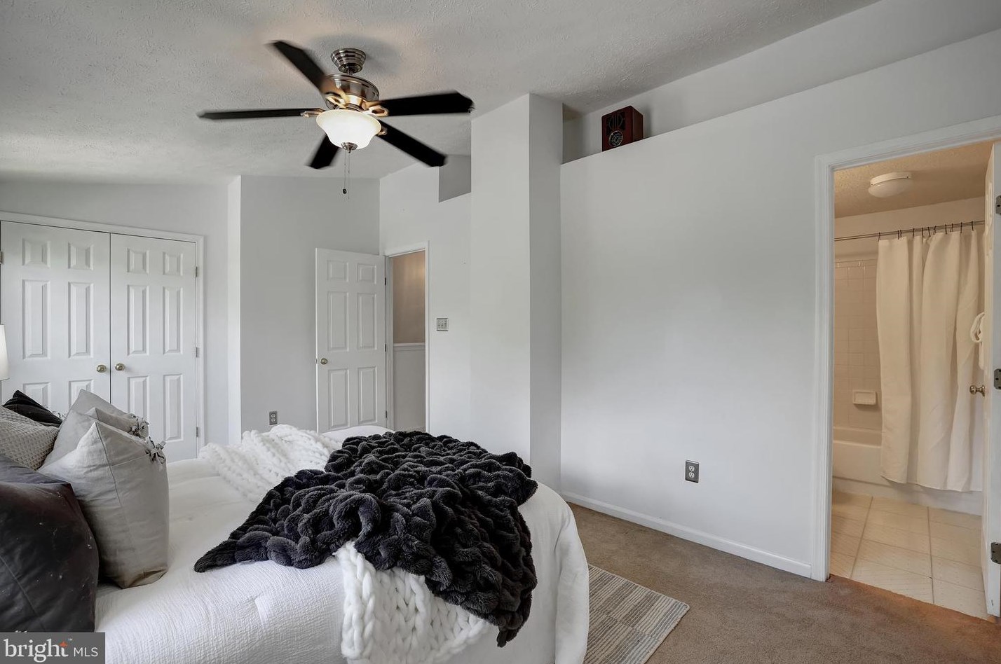 1520 Falstone Ln, Crofton MD 21114-1669 exterior