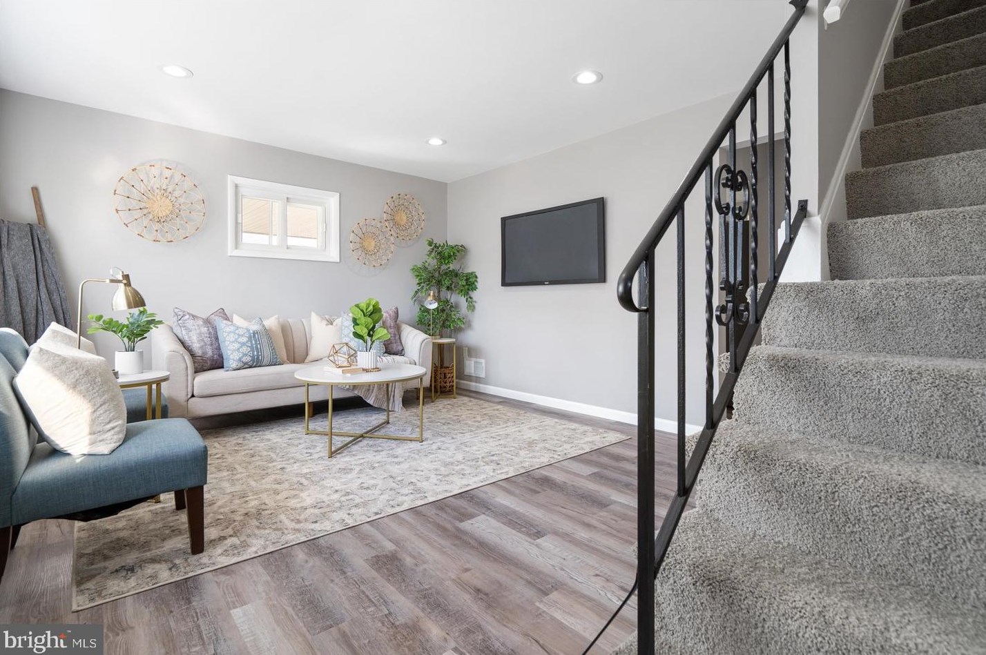 303 Ridgely Rd, Glen Burnie MD 21061-4516 exterior