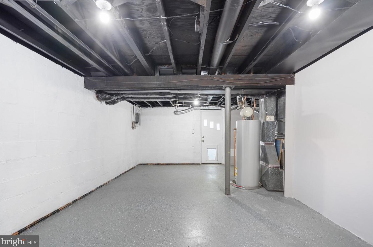 303 Ridgely Rd, Glen Burnie MD 21061-4516 exterior