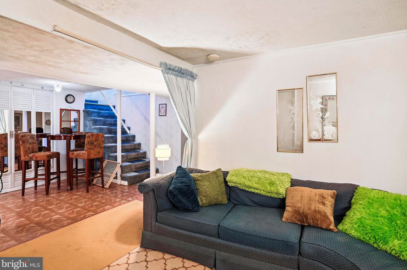 1350 Brenda Rd, Severn MD 21144-3310 exterior