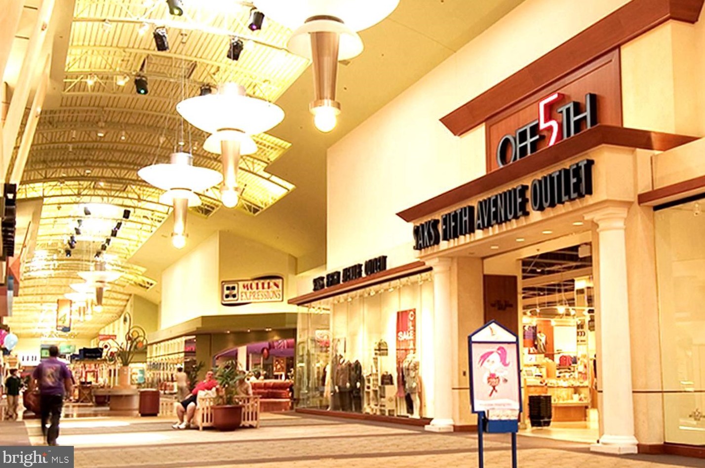 1350 Brenda Rd, Severn MD 21144-3310 exterior