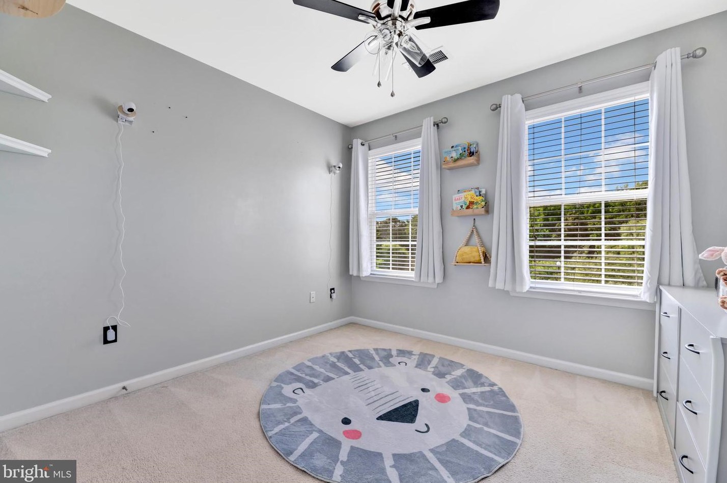 927 Indigo Bunting Ln, Glen Burnie MD 21060-8325 exterior