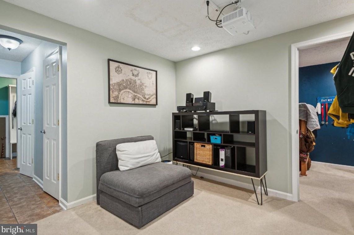 2550 Windy Oak Ct, Crofton MD  21114-1181 exterior