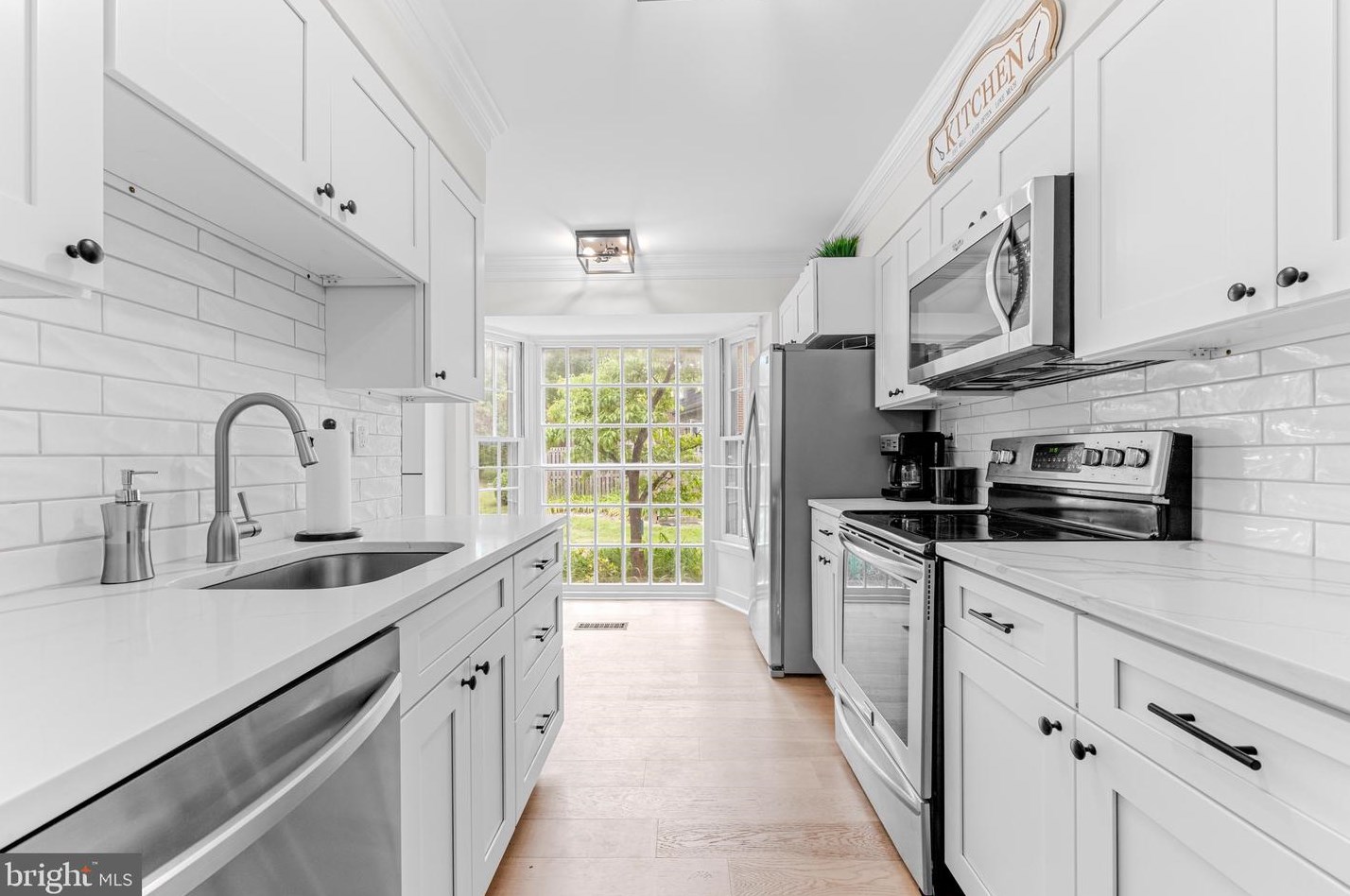 1484 Carlyle Ct, Crofton MD exterior