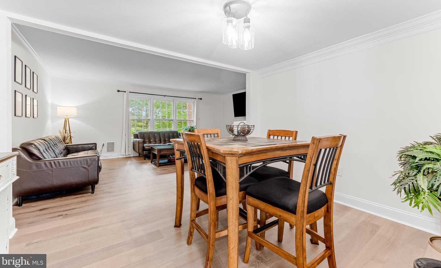 1484 Carlyle Ct, Crofton MD exterior