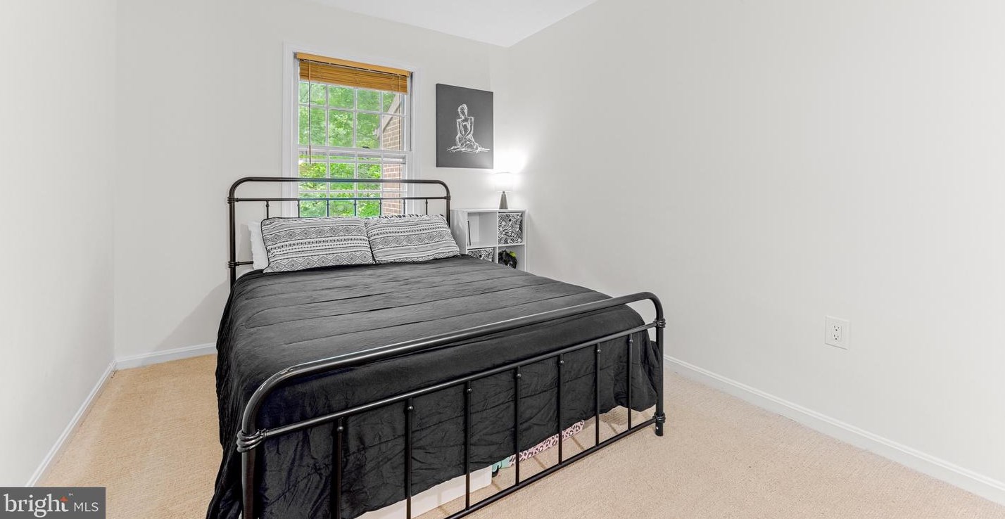 1484 Carlyle Ct, Crofton MD exterior