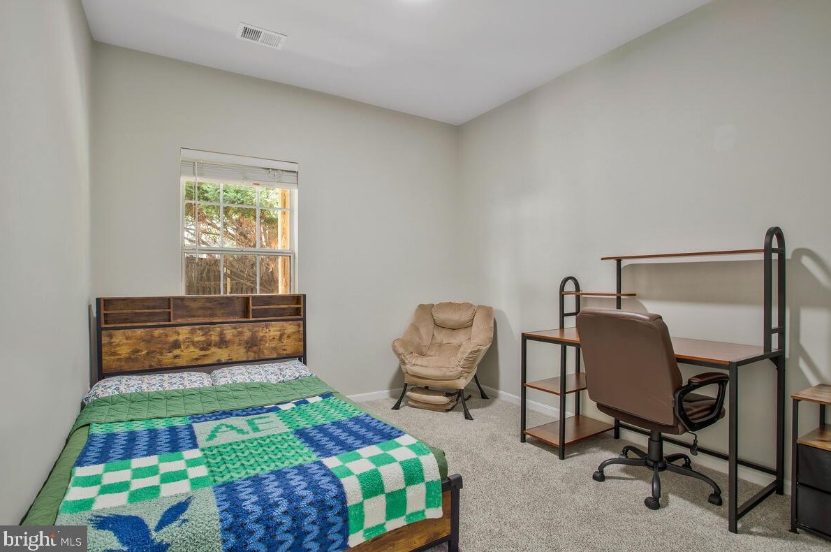 1590 Fallowfield Ct, Crofton MD 21114-1427 exterior