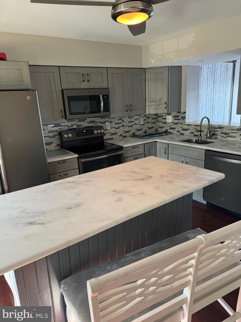 1404 Riv Mist Ct, Baltimore MD  21226-2132 exterior