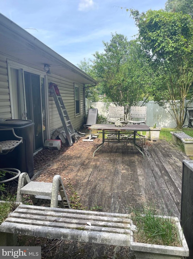 1889 Alderney Ct, Severn MD 21144-1521 exterior