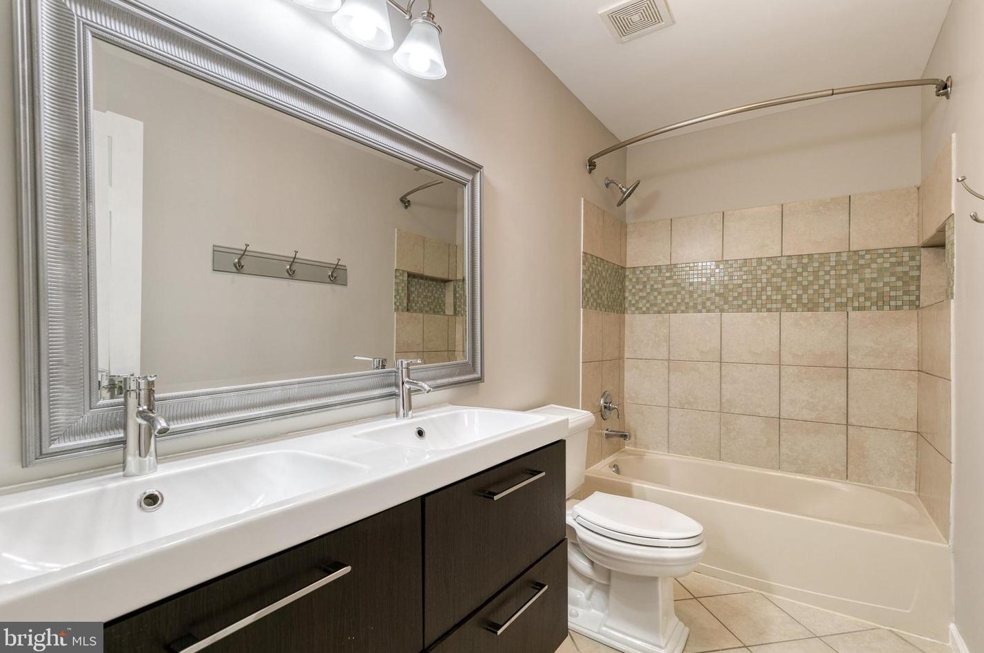 2805 Klein Ct, Crofton MD 21114-3118 exterior