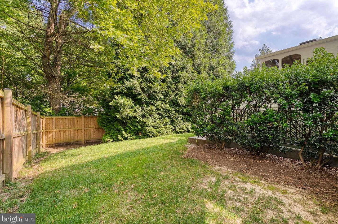 2805 Klein Ct, Crofton MD 21114-3118 exterior