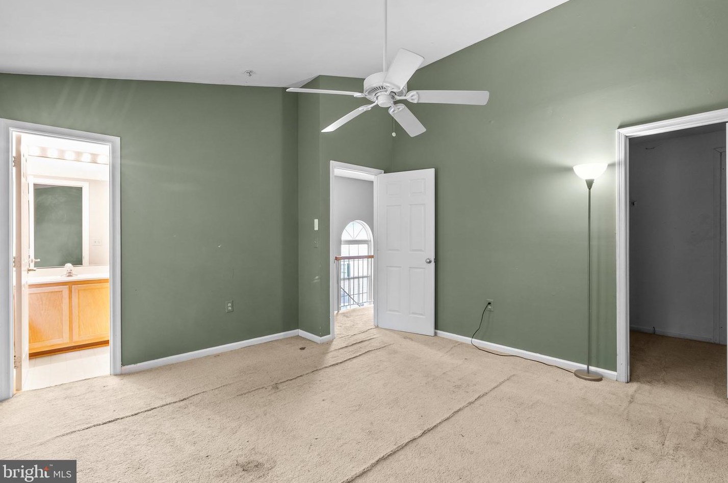 1002 Simsbury Ct, Crofton MD 21114-1661 exterior