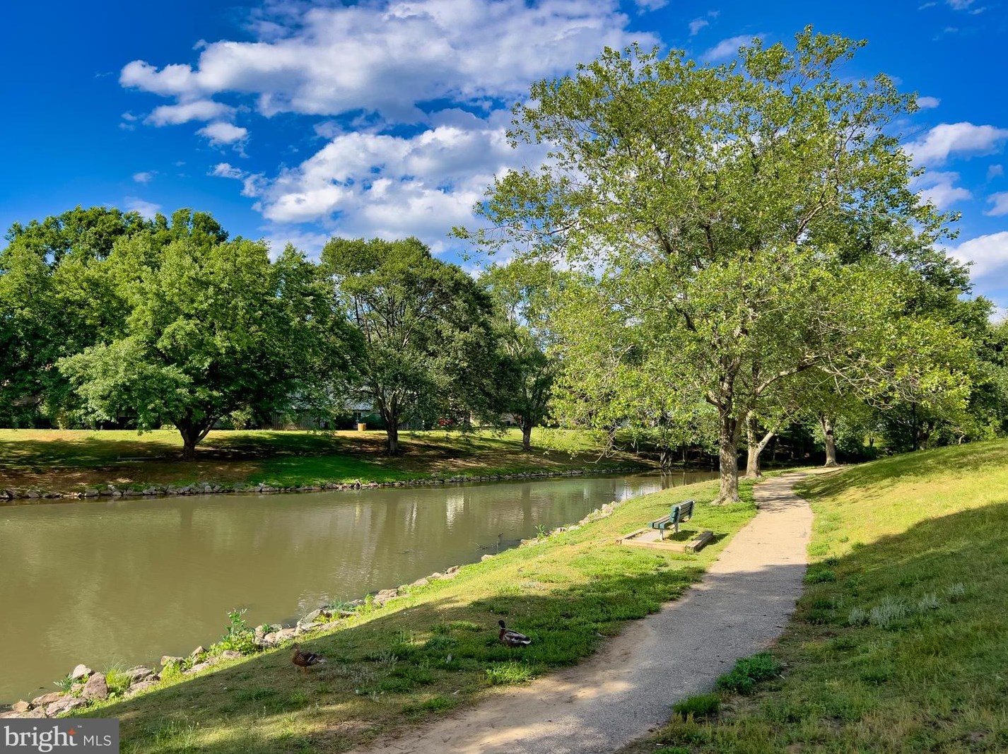 1996 Cambridge Dr, Crofton MD 21114-1909 exterior